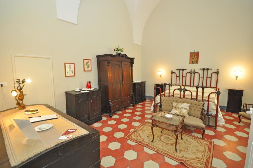 Palazzo De Donatis B&B Melissano Bilik gambar