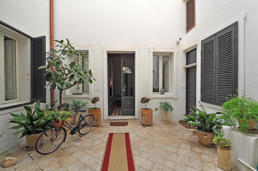 Palazzo De Donatis B&B Melissano Luaran gambar