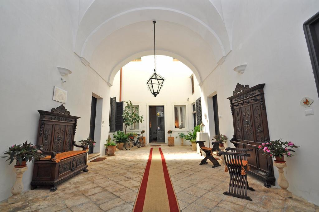 Palazzo De Donatis B&B Melissano Luaran gambar